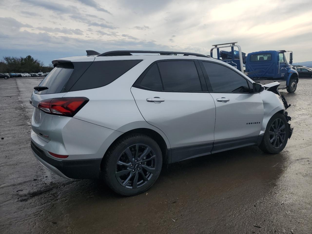 2022 Chevrolet Equinox VIN 3GNAXWEV8NS118781 Copart auction photo, front end / side damage thumbnail 3