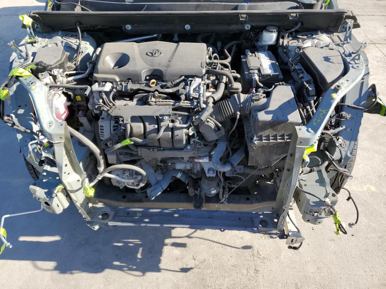 2019 Toyota RAV 4 VIN 2T3P1RFV9KW043818 Copart auction photo, front end / hail damage thumbnail 12