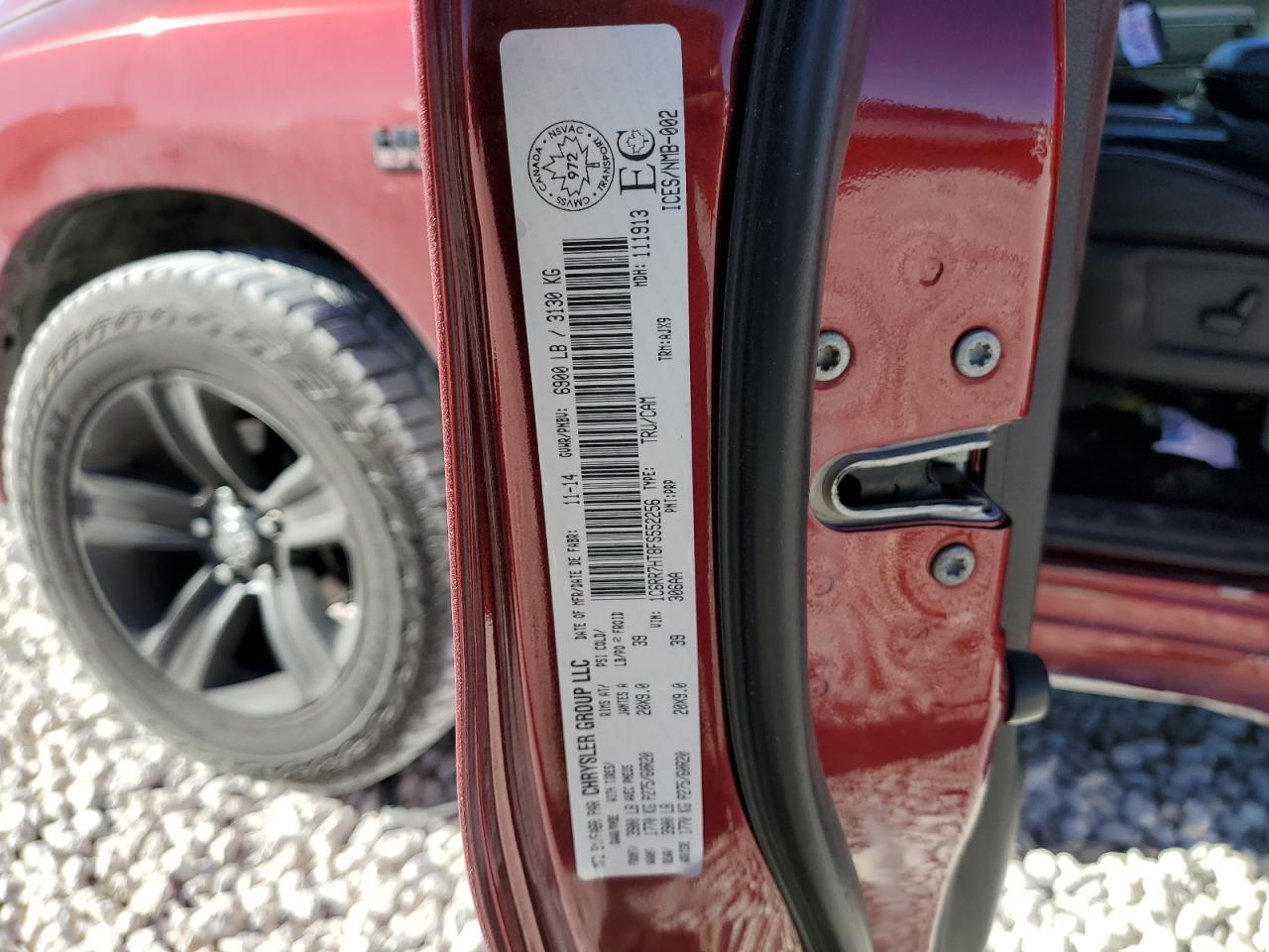 2015 RAM 1500 VIN 1C6RR7HT8FS552256 Copart auction photo, side damage thumbnail 14