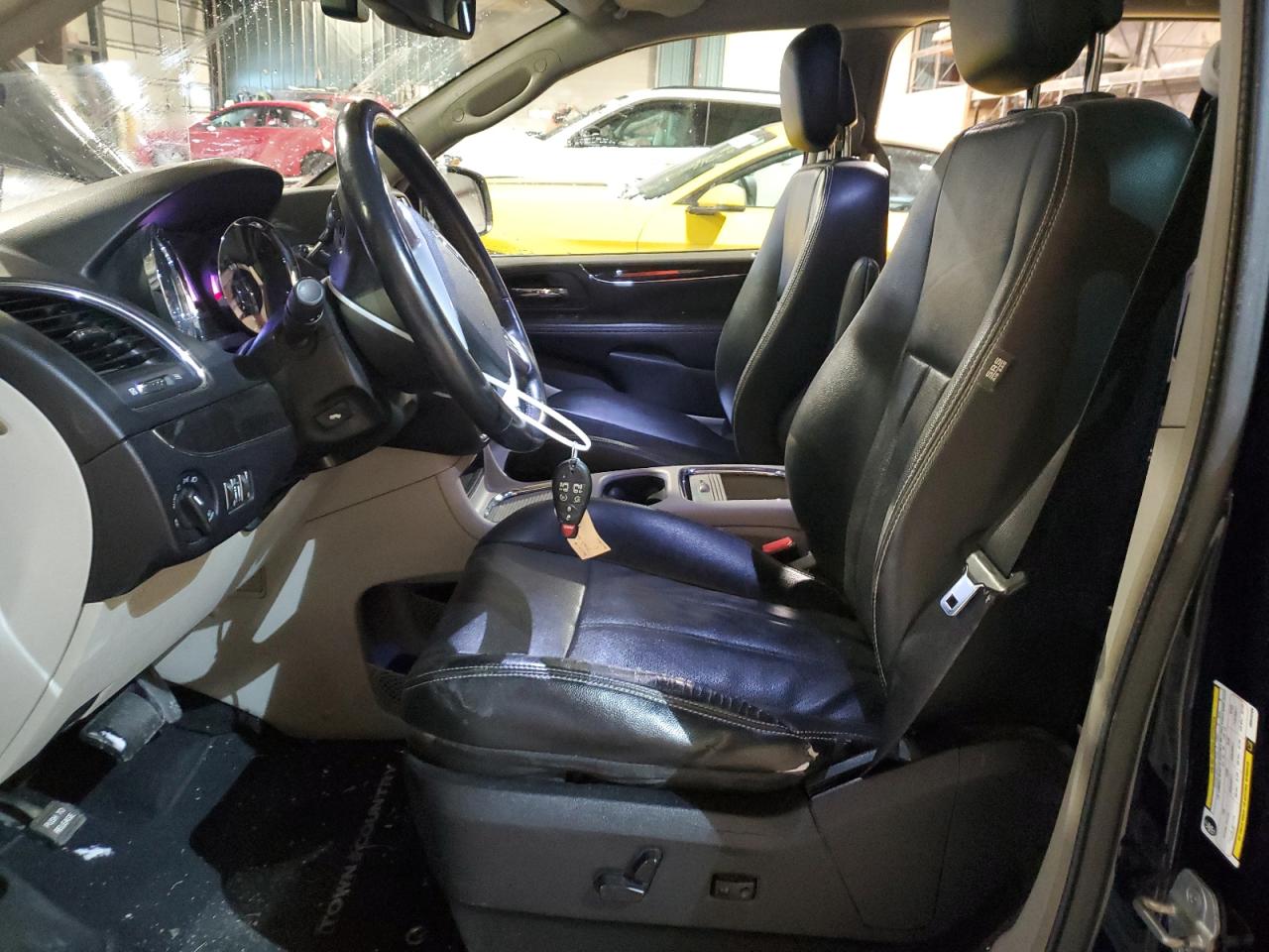 2013 Chrysler Town & Country VIN 2C4RC1CG7DR646466 Copart auction photo, all over / undercarriage damage thumbnail 7