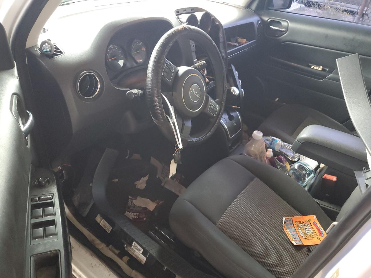 2014 Jeep Liberty (Patriot) VIN 1C4NJPBB4ED917307 Copart auction photo, front end damage thumbnail 8
