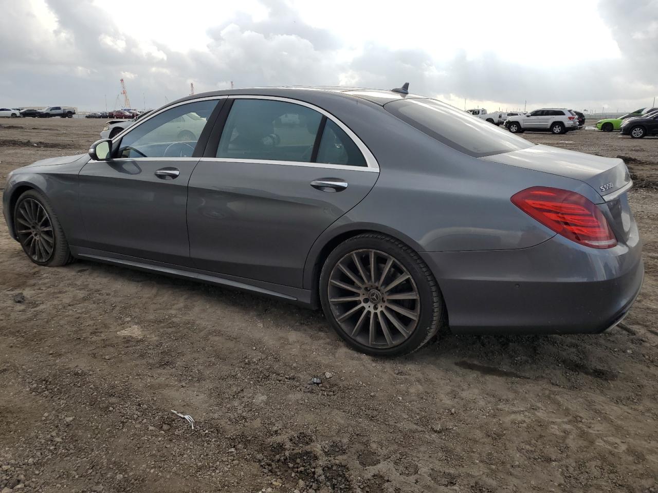 2017 Mercedes-Benz S-klasse VIN WDDUG8CB8HA339349 Copart auction photo, all over / minor dent/scratches damage thumbnail 2