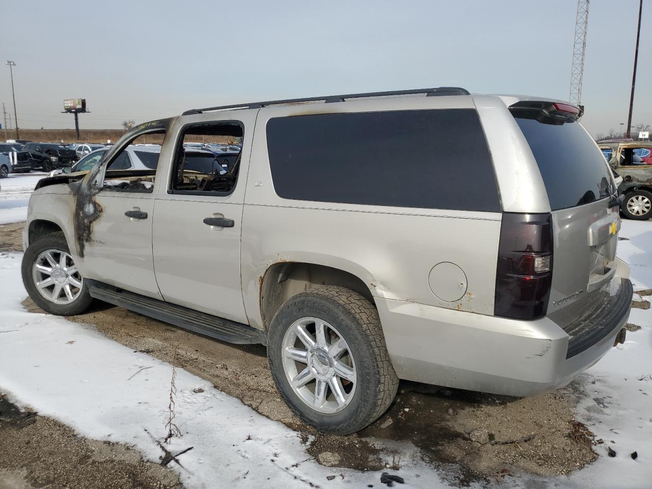 2009 Chevrolet Suburban VIN 1GNFK16329R201166 Copart auction photo, burn - interior / missing/altered vin damage thumbnail 2