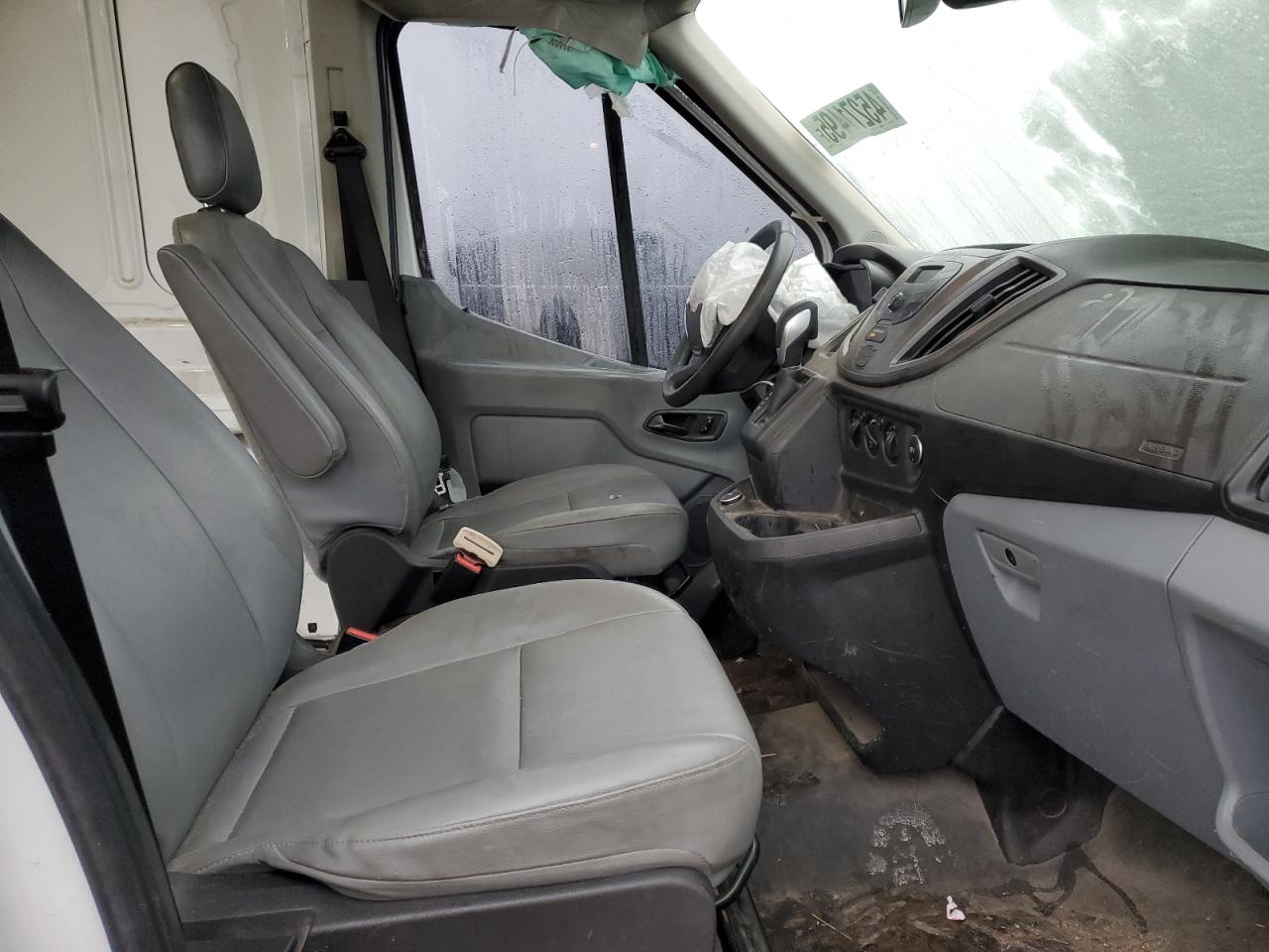 2018 Ford Transit VIN 1FTYR2CM2JKA17181 Copart auction photo, all over / minor dent/scratches damage thumbnail 7