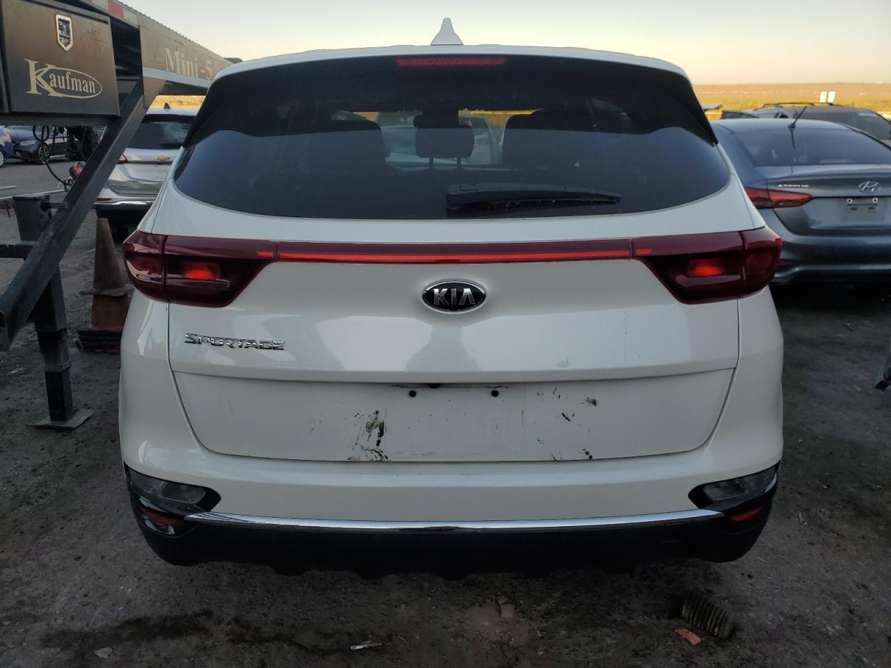 2021 KIA Sportage VIN KNDPM3AC3M7917234 Copart auction photo, front end damage thumbnail 6