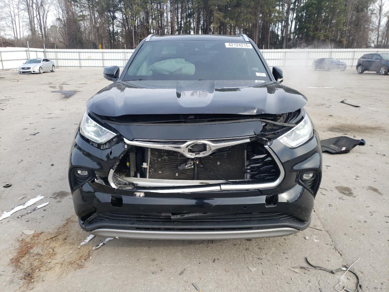 2022 Toyota Highlander VIN 5TDFZRAH4NS109994 Copart auction photo, front end / frame damage damage thumbnail 5