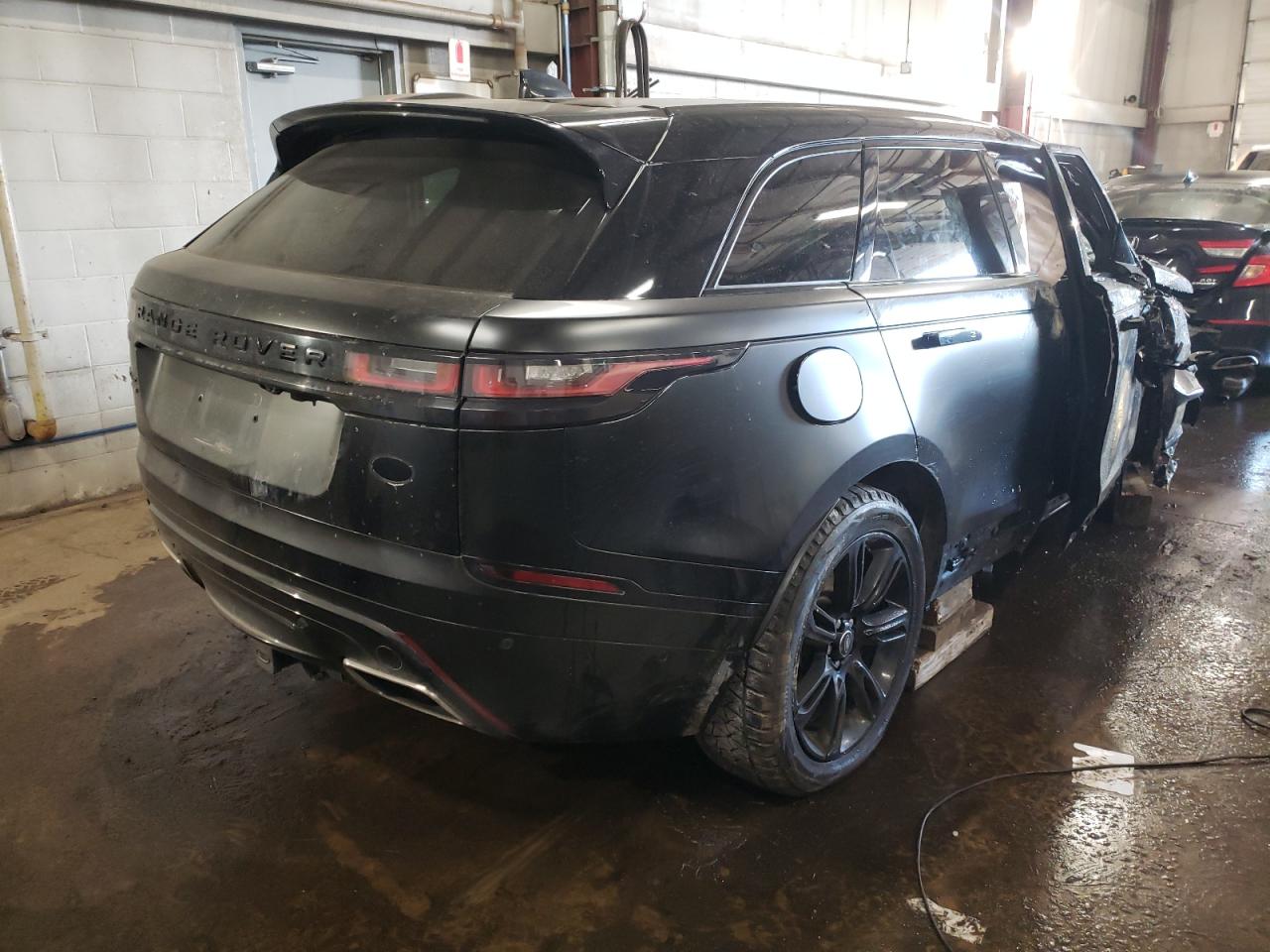 2018 Land Rover Range Rover VIN SALYL2RV7JA722851 Copart auction photo, all over damage thumbnail 3