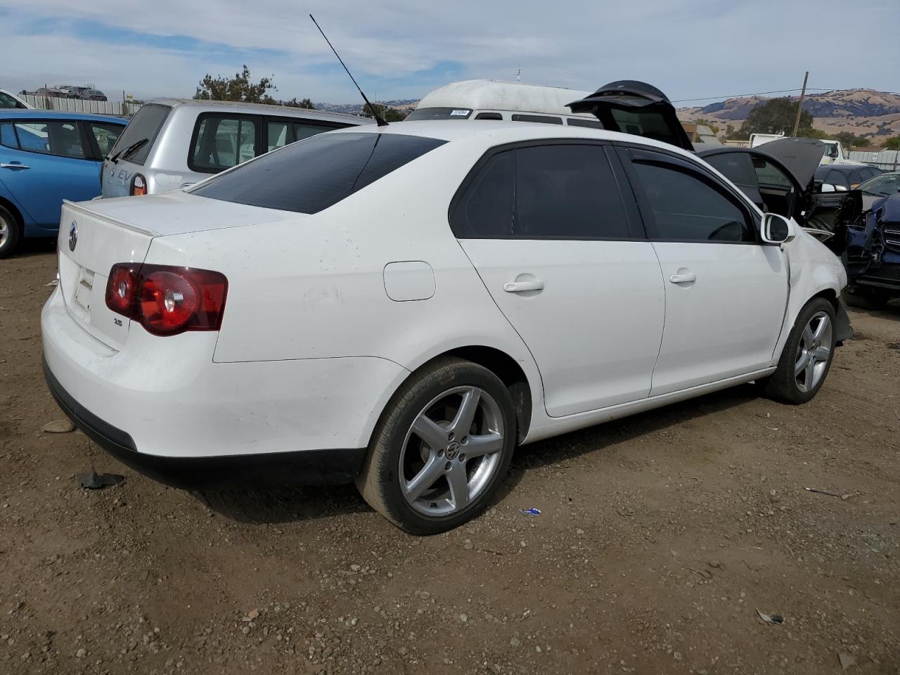 2010 Volkswagen Jetta VIN 3VWAZ7AJ7AM126894 Copart auction photo, front end damage thumbnail 3