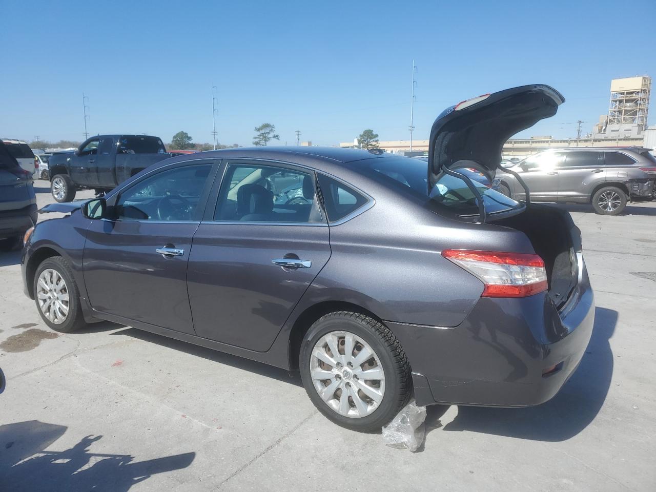 2015 Nissan Sentra VIN 3N1AB7AP6FL671061 Copart auction photo, rear end damage thumbnail 2