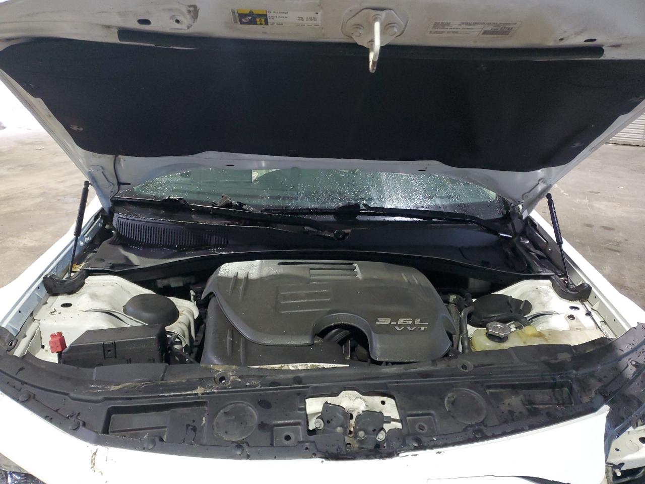 2017 Chrysler 300 VIN 2C3CCARG5HH571473 Copart auction photo, front end damage thumbnail 13