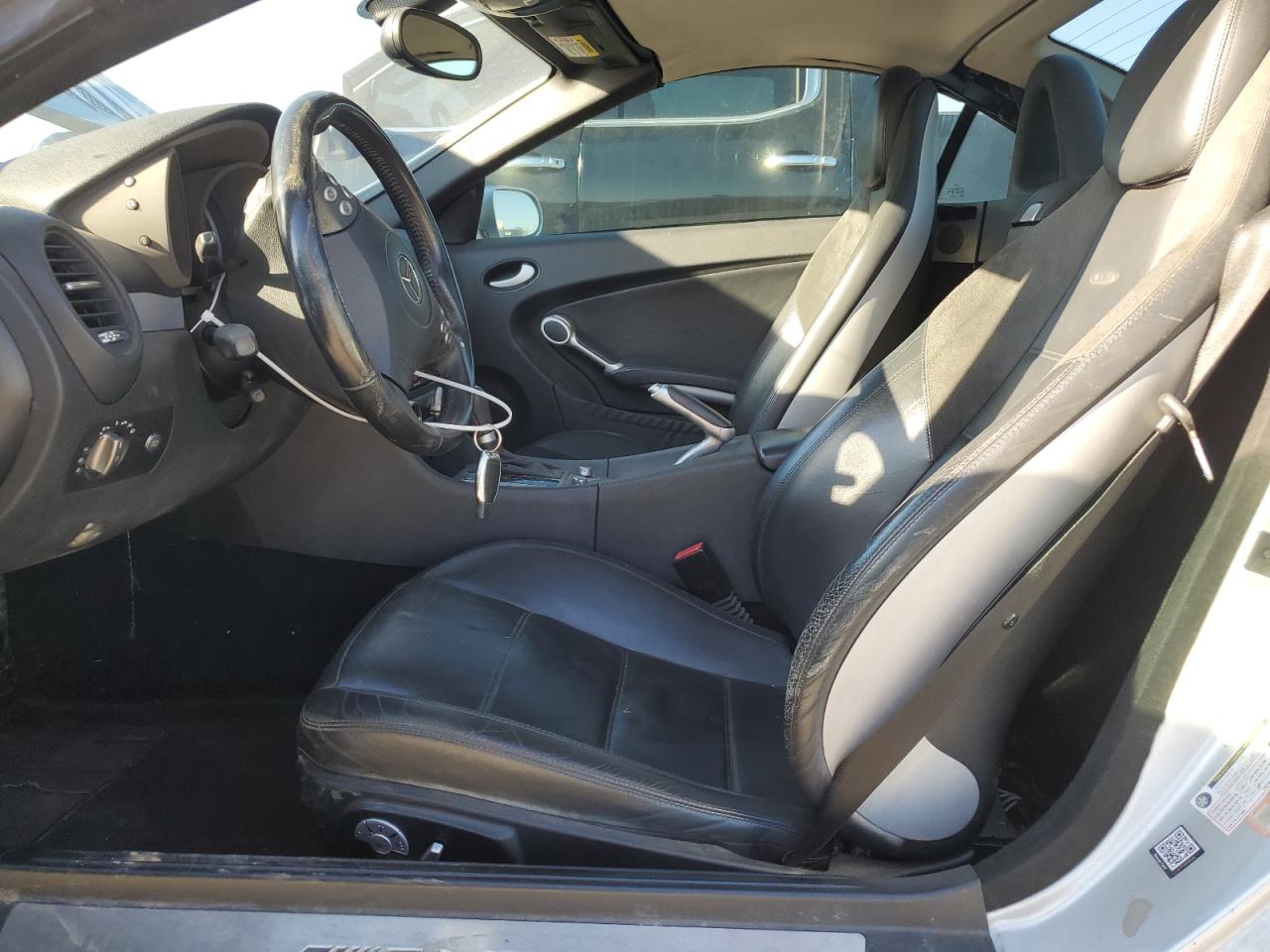 2006 Mercedes-Benz SLK-klasse VIN WDBWK73F66F115218 Copart auction photo, front end / minor dent/scratches damage thumbnail 7