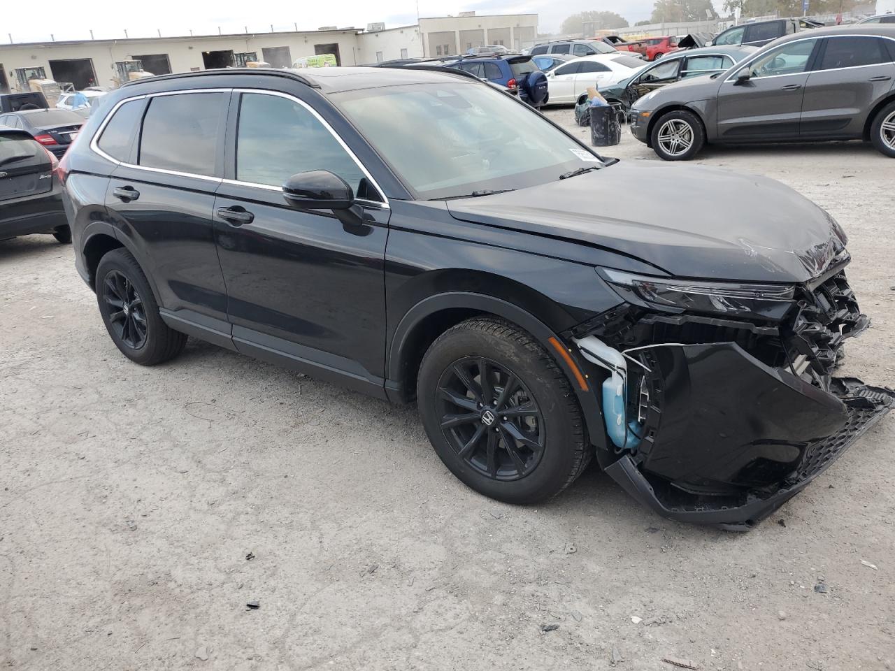 2024 Honda CR-V VIN 7FARS6H86RE032775 Copart auction photo, front end / minor dent/scratches damage thumbnail 4
