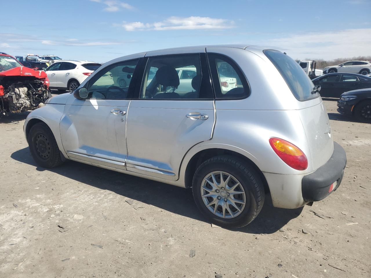2002 Chrysler PT Cruiser VIN 3C4FY48B72T385448 Copart auction photo, rear end / minor dent/scratches damage thumbnail 2
