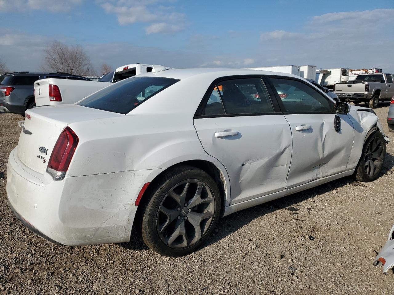 2021 Chrysler 300 VIN 2C3CCABG9MH554485 Copart auction photo, front end / side damage thumbnail 3