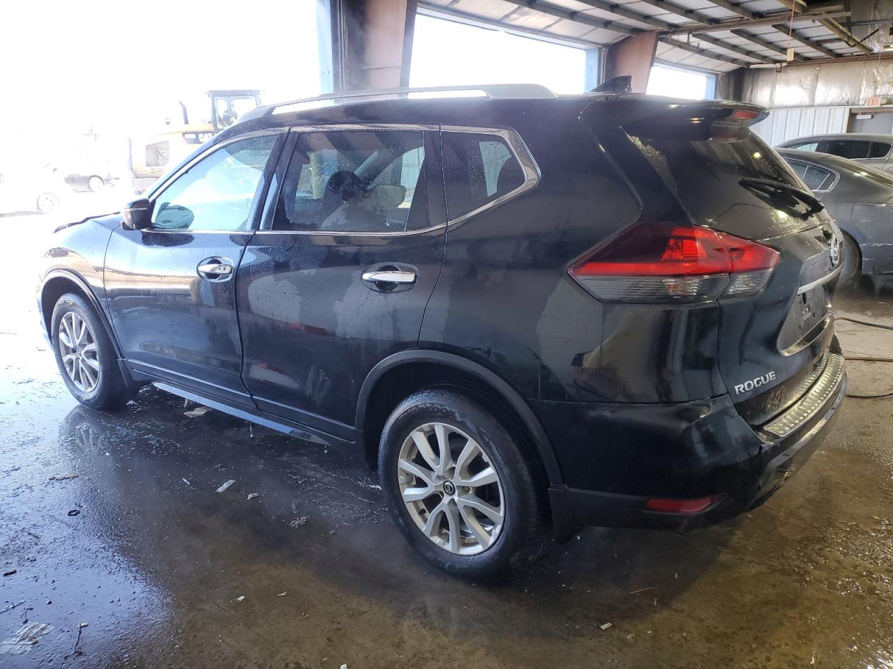 2018 Nissan Rogue VIN 5N1AT2MV7JC809813 Copart auction photo, front end damage thumbnail 2