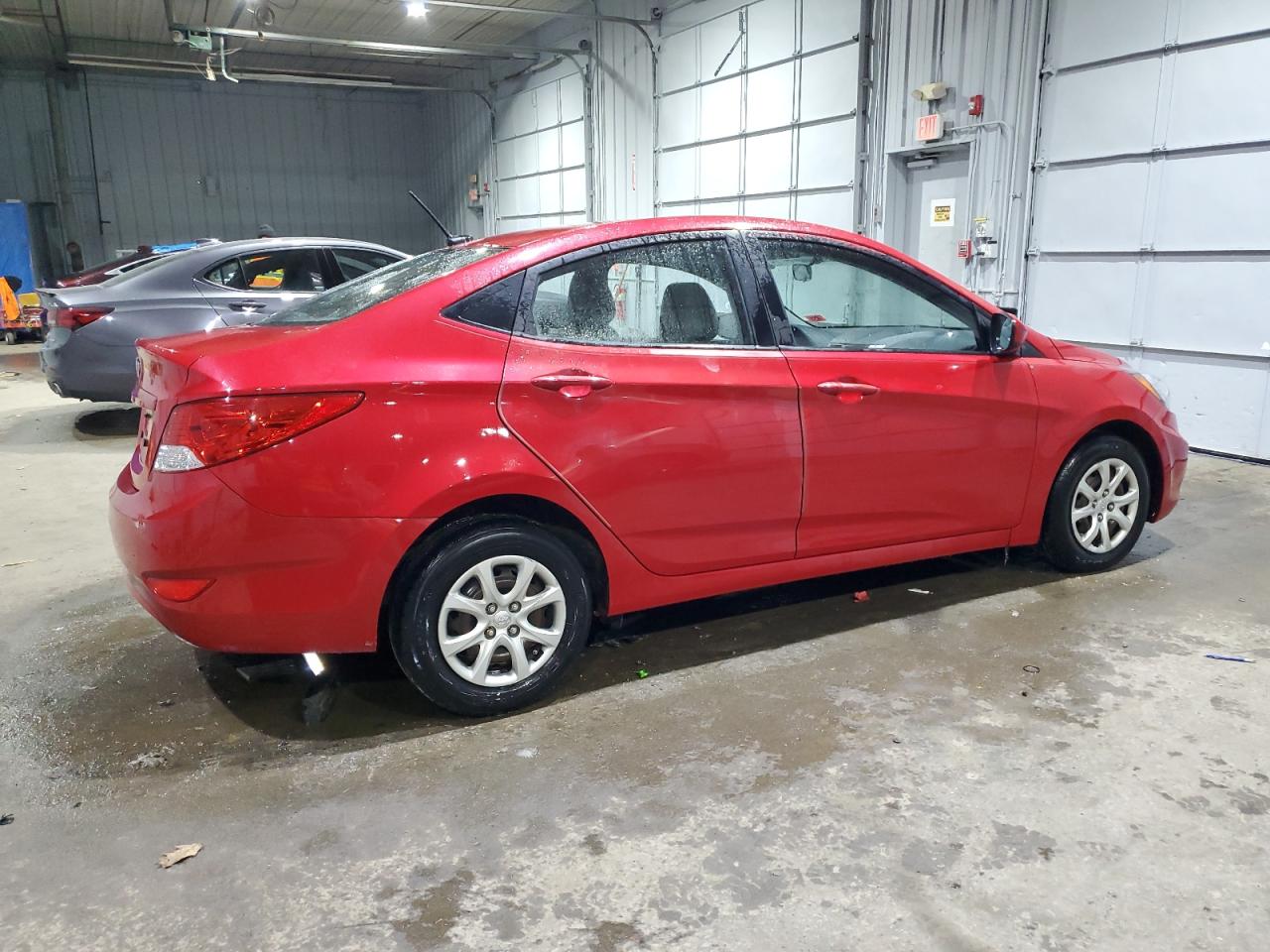2013 Hyundai Accent VIN KMHCT4AEXDU436600 Copart auction photo, front end / side damage thumbnail 3