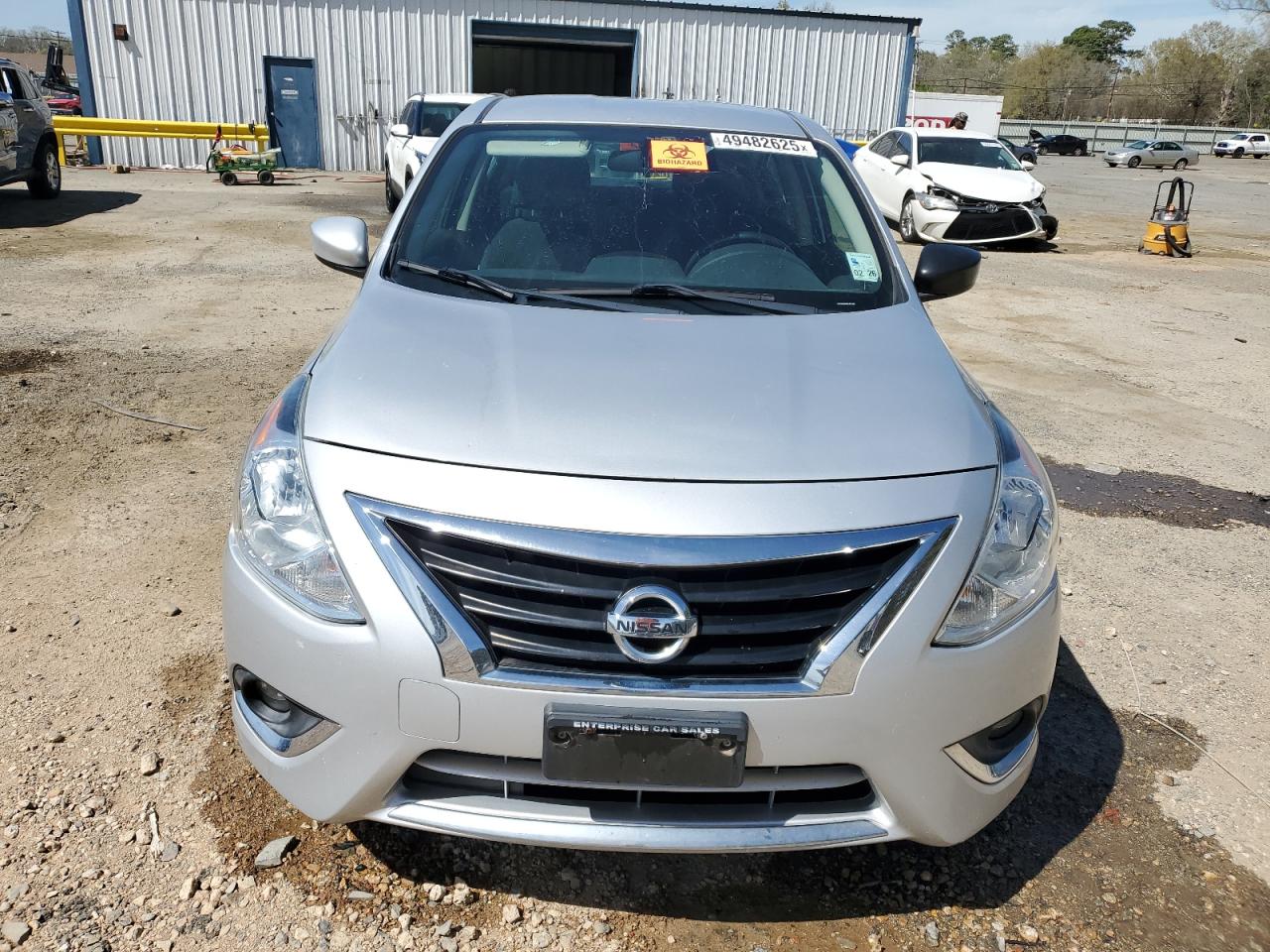 2017 Nissan Versa VIN 3N1CN7AP0HL871453 Copart auction photo, water/flood damage thumbnail 5