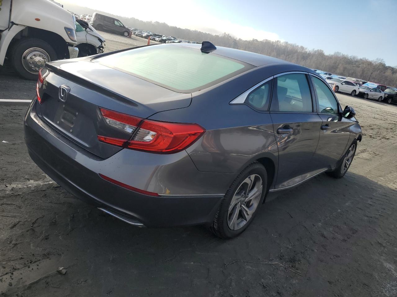 2018 Honda Accord VIN 1HGCV1F52JA127711 Copart auction photo, front end / undercarriage damage thumbnail 3