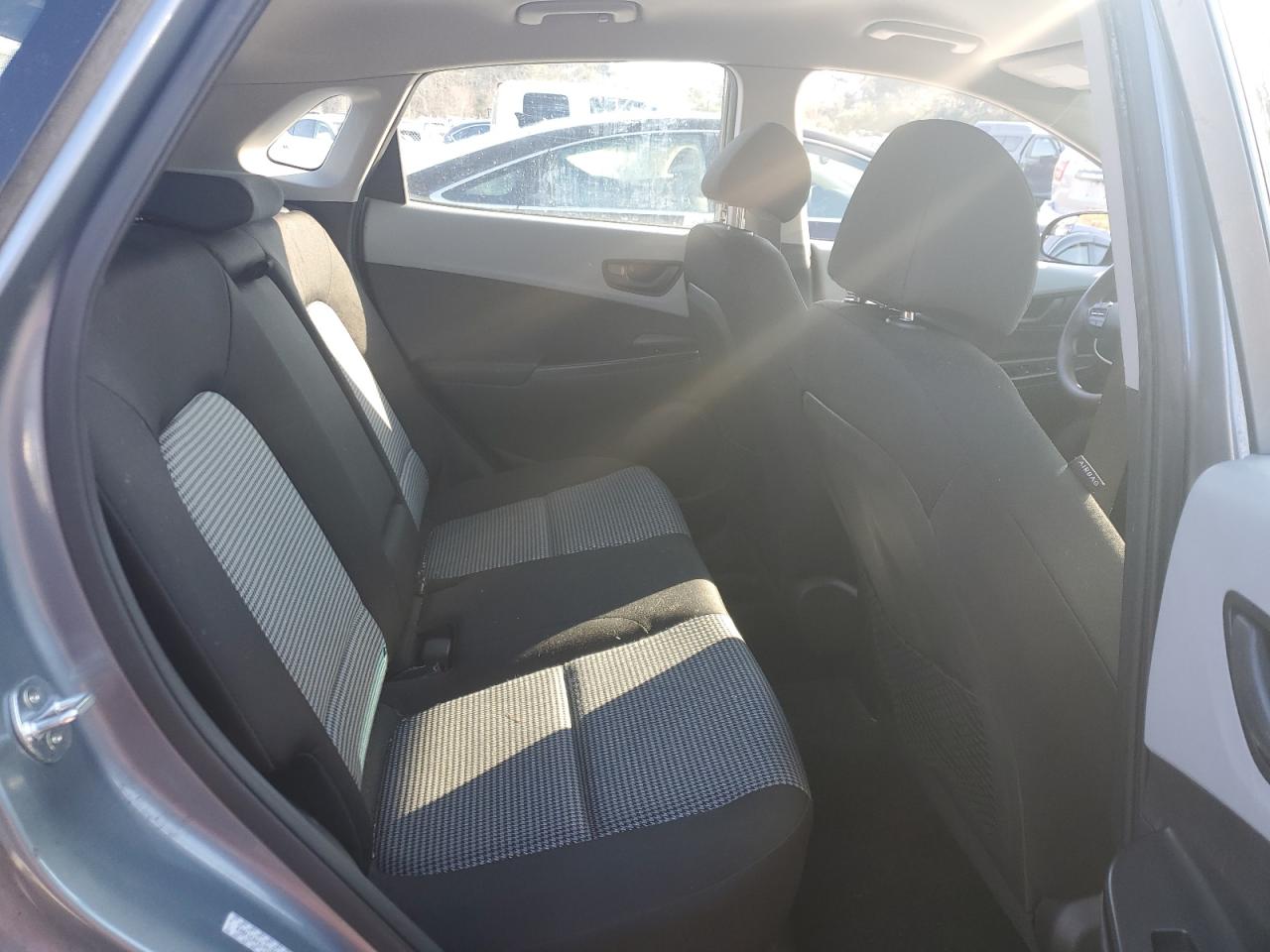 2020 Hyundai Kona VIN KM8K1CAA1LU415965 Copart auction photo, side damage thumbnail 10