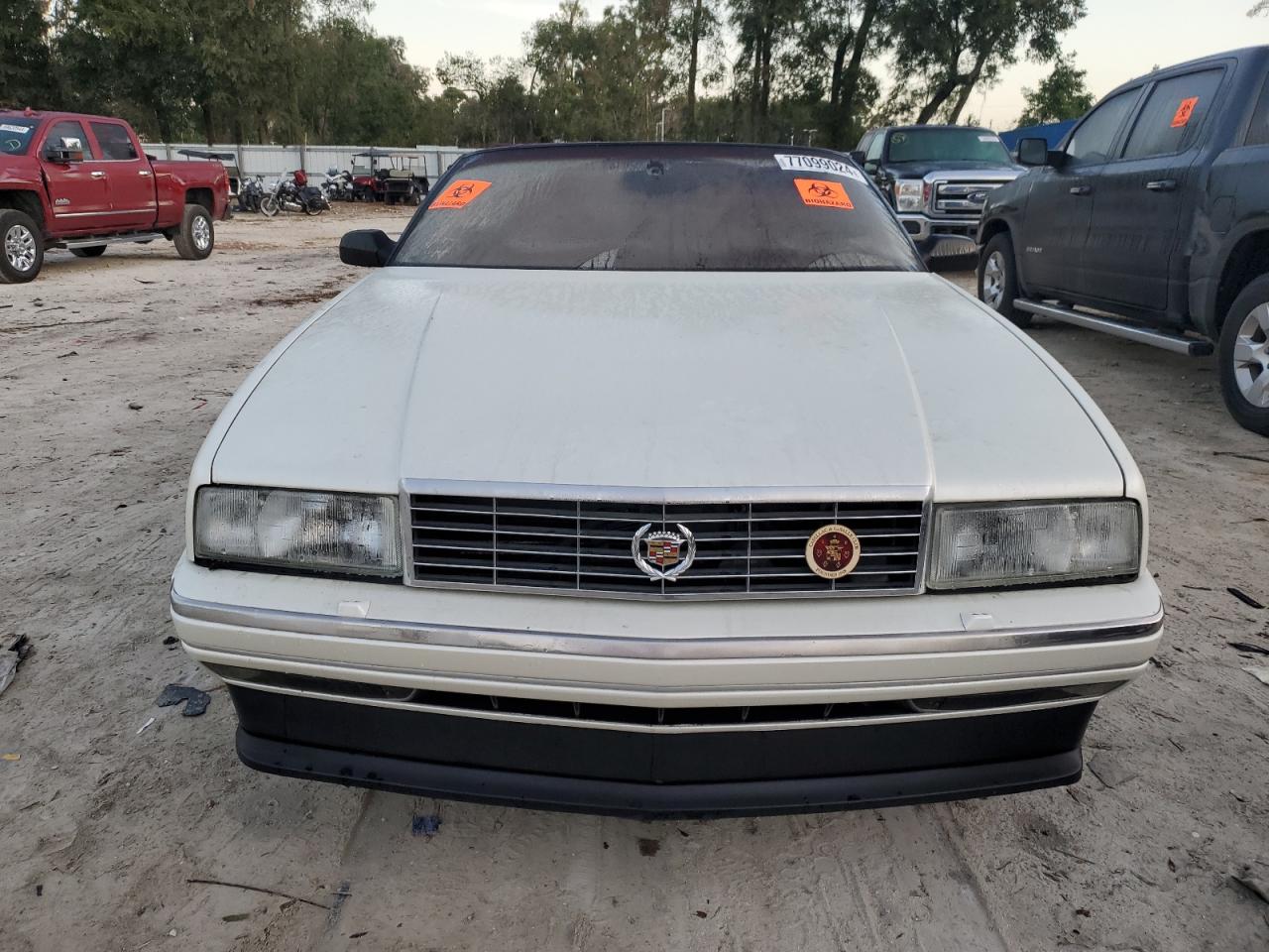 1993 Cadillac Allante VIN 1G6VS3391PU128118 Copart auction photo, water/flood damage thumbnail 5