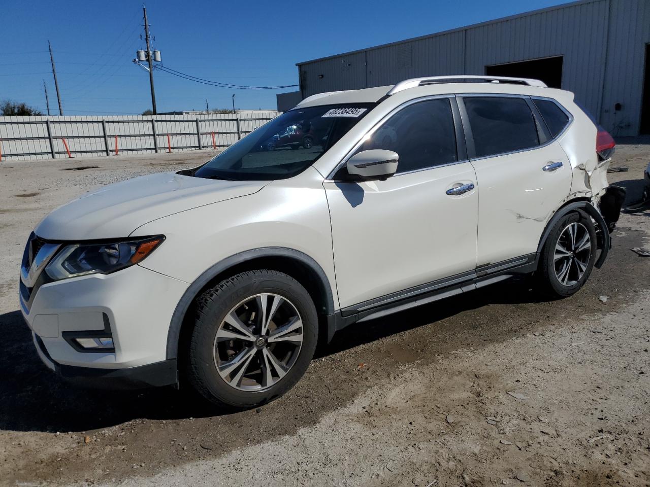 2018 Nissan Rogue VIN JN8AT2MT7JW451358