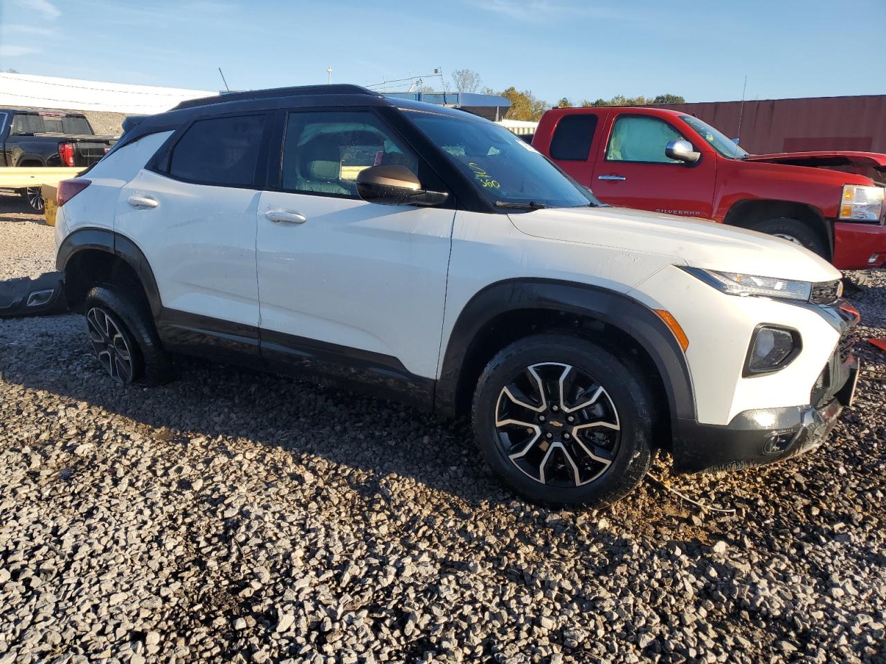 2021 Chevrolet TrailBlazer VIN KL79MVSL3MB177262 Copart auction photo, side / rear end damage thumbnail 4