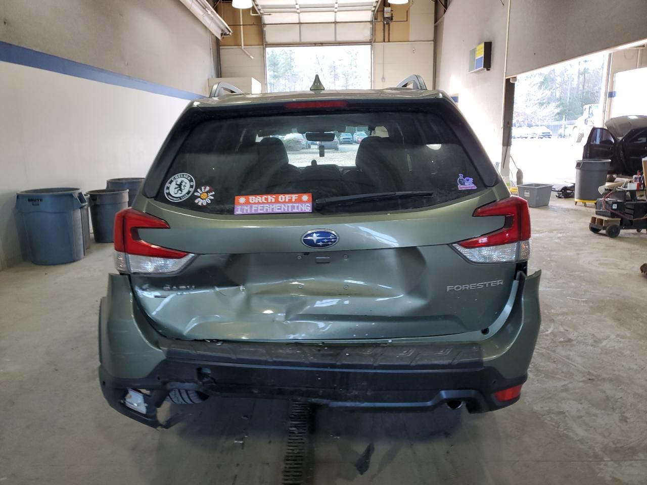 2020 Subaru Forester VIN JF2SKAUC2LH509575 Copart auction photo, rear end / front end damage thumbnail 6