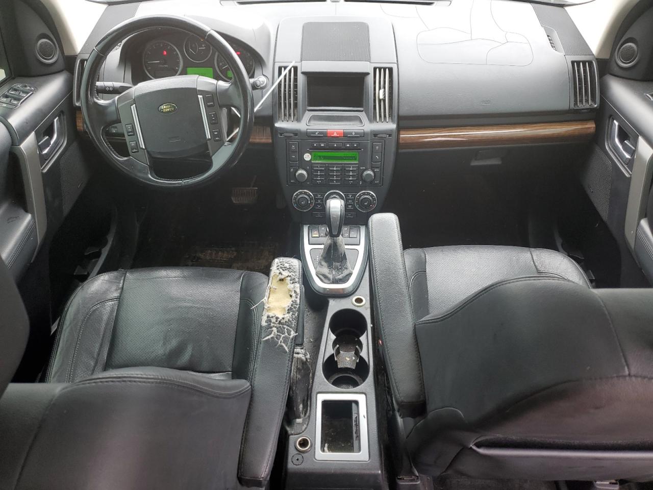 2010 Land Rover LR2 VIN SALFR2BN3AH177724 Copart auction photo, front end / side damage thumbnail 8