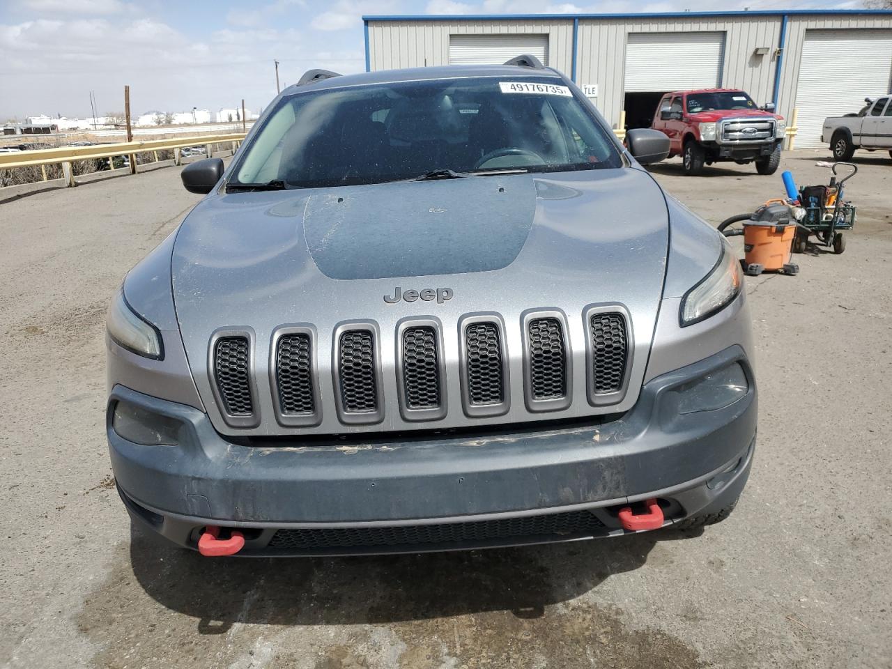 2015 Jeep Cherokee VIN 1C4PJMBS3FW787033 Copart auction photo, side damage thumbnail 5