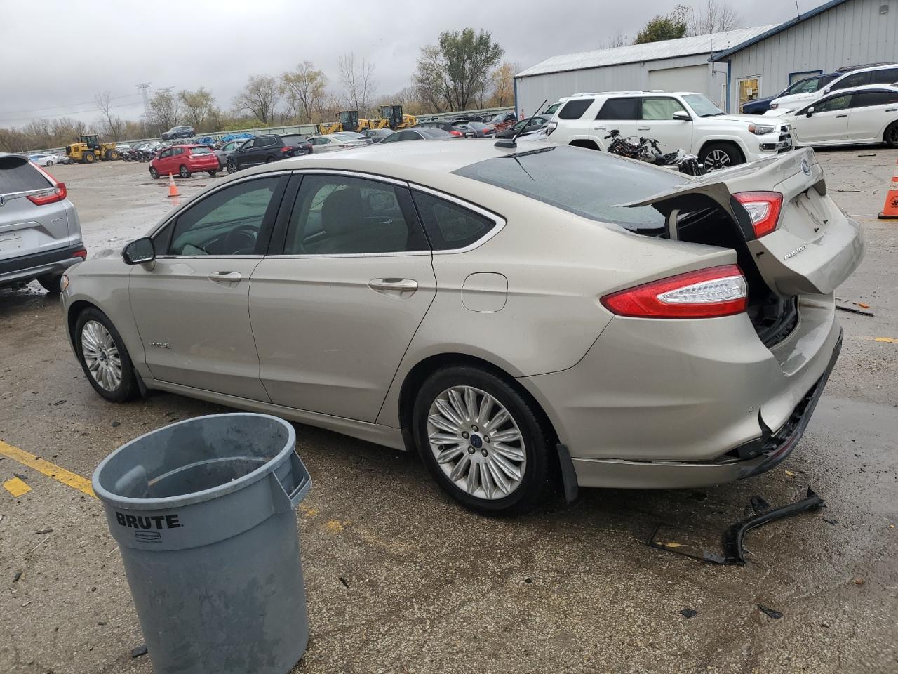 2015 Ford Fusion VIN 3FA6P0LU5FR172267 Copart auction photo, rear end damage thumbnail 2