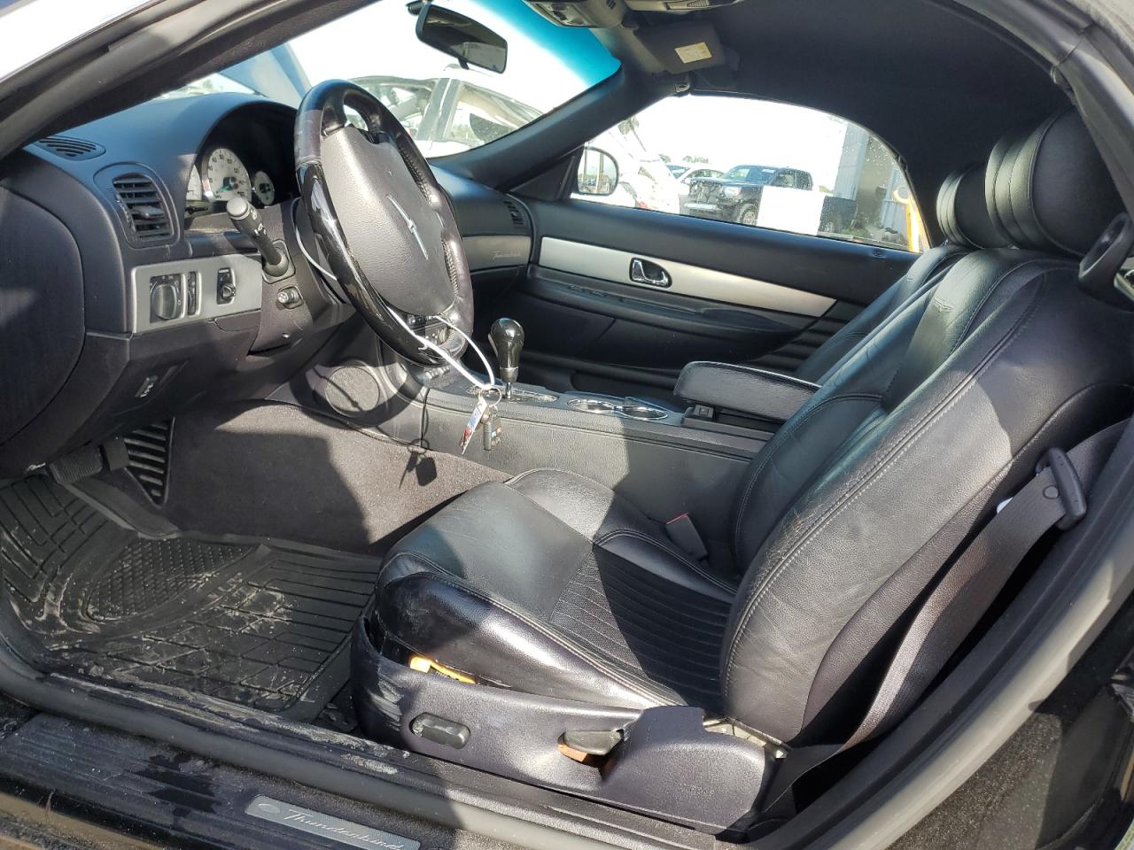 2005 Ford Thunderbird VIN 1FAHP60A65Y108129 Copart auction photo, minor dent/scratches damage thumbnail 7