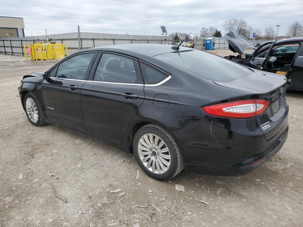 2016 Ford Fusion VIN 3FA6P0T97GR333537 Copart auction photo, front end / side damage thumbnail 2