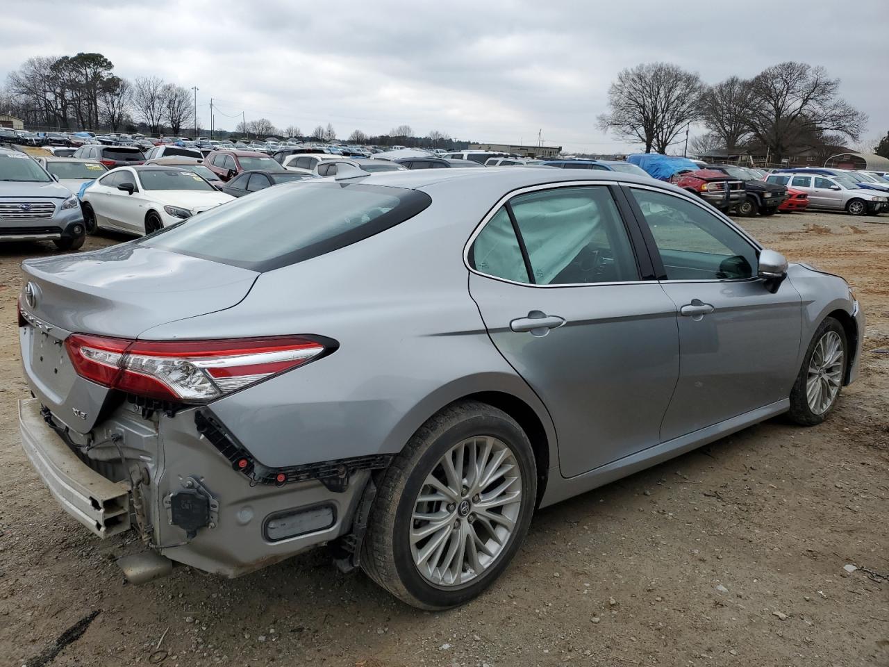 2019 Toyota Camry VIN 4T1B11HK7KU166265 Copart auction photo, front end / side damage thumbnail 3