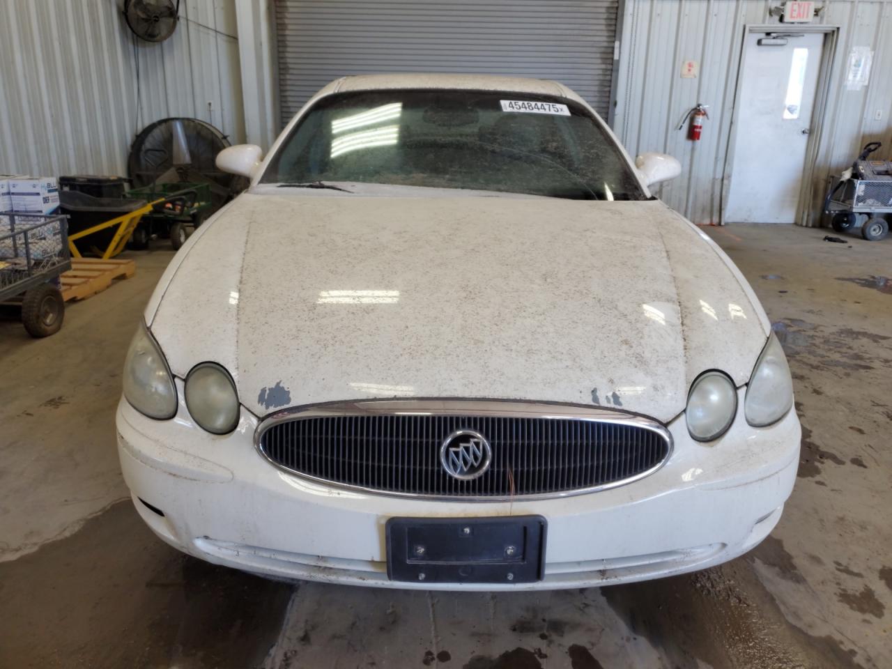 2006 Buick LaCrosse VIN 2G4WC582361177185 Copart auction photo, mechanical / minor dent/scratches damage thumbnail 5
