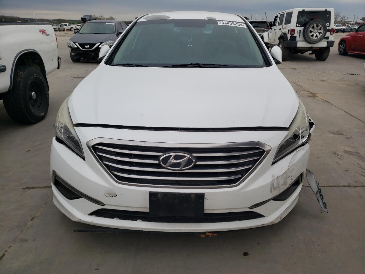 2015 Hyundai Sonata VIN 5NPE24AF9FH218217 Copart auction photo, vandalism / front end damage thumbnail 5
