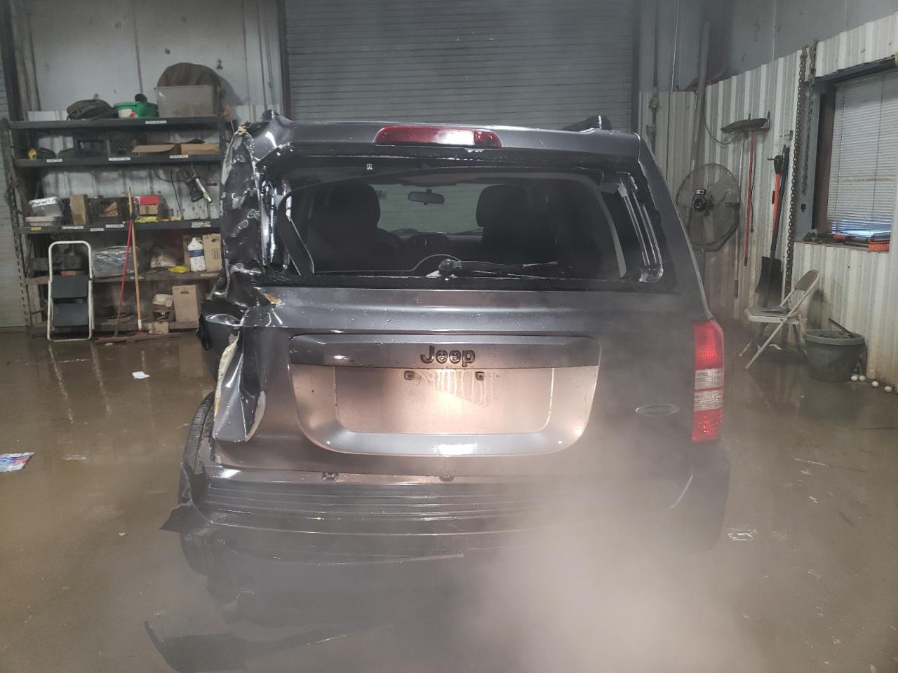 2015 Jeep Liberty (Patriot) VIN 1C4NJPBA9FD386713 Copart auction photo, rear end damage thumbnail 6