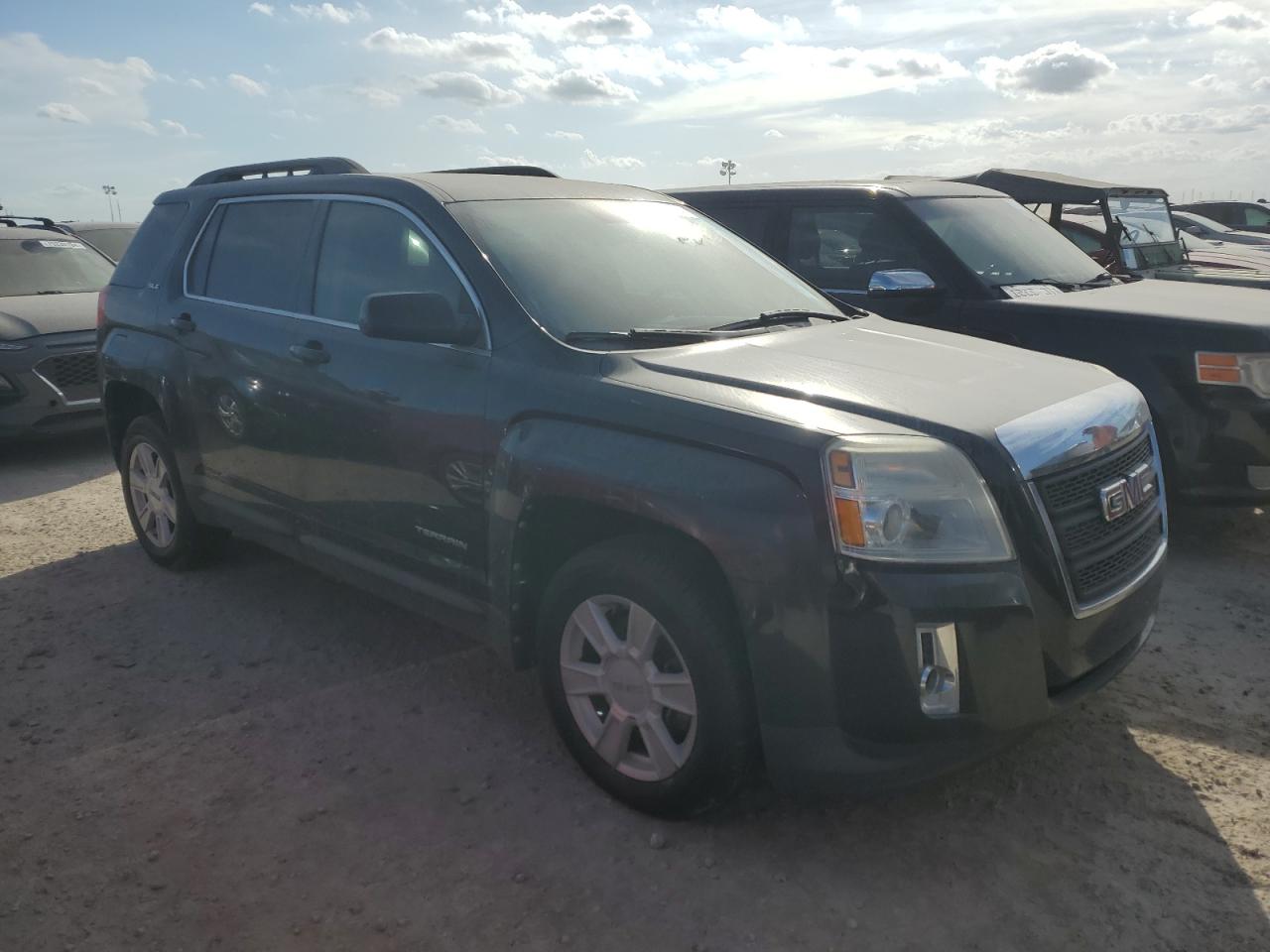 2010 GMC Terrain VIN 2CTALDEW1A6309196 Copart auction photo, water/flood damage thumbnail 4