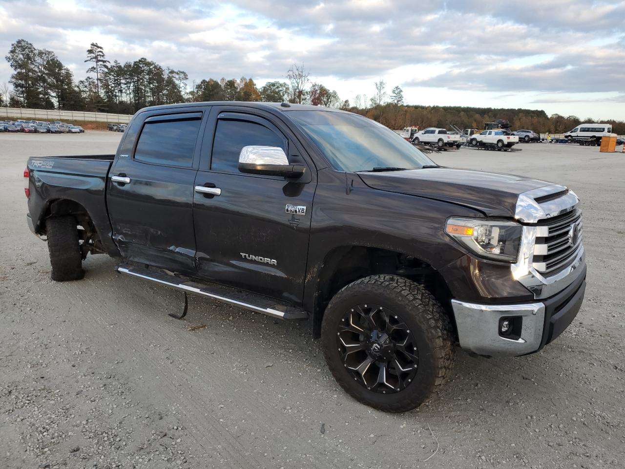 2018 Toyota Tundra VIN 5TFHW5F17JX721973 Copart auction photo, all over damage thumbnail 4