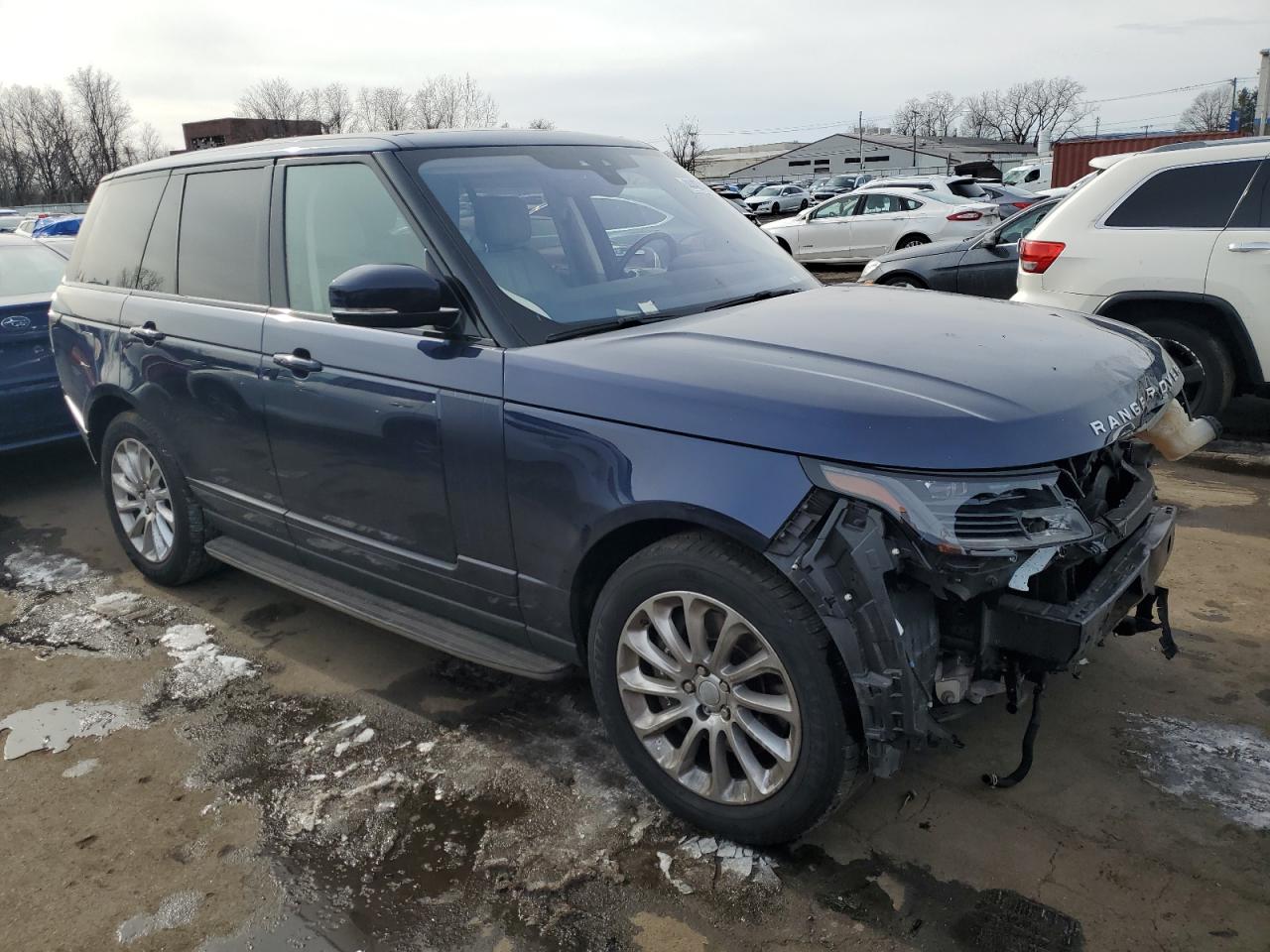 2018 Land Rover Range Rover VIN SALGS2SV3JA388522 Copart auction photo, front end damage thumbnail 4