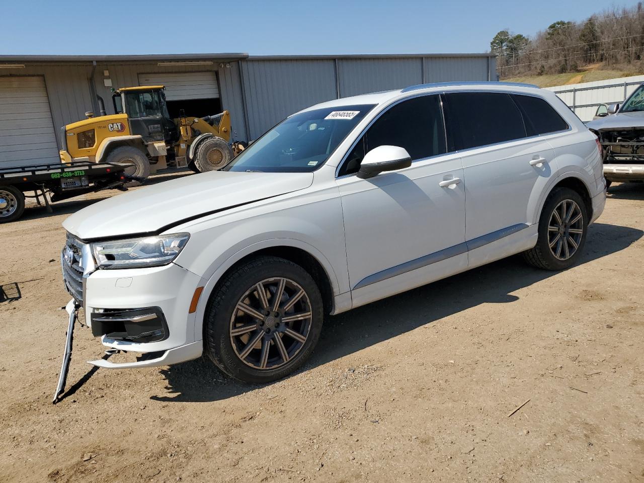 2017 Audi Q7 VIN WA1LAAF79HD000484