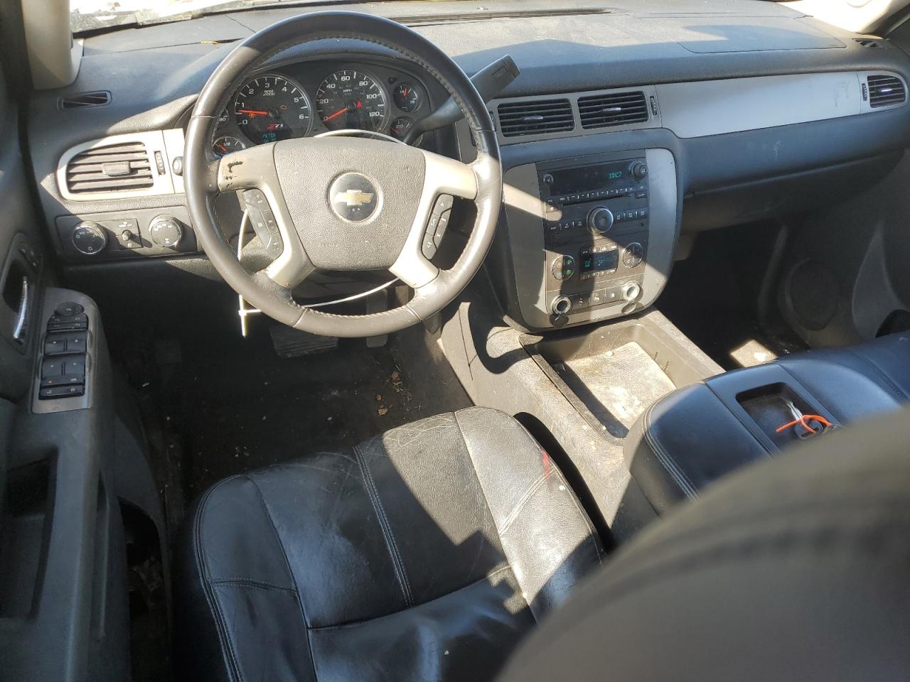 2010 Chevrolet Tahoe VIN 1GNUKBE04AR162315 Copart auction photo, undercarriage / front end damage thumbnail 8