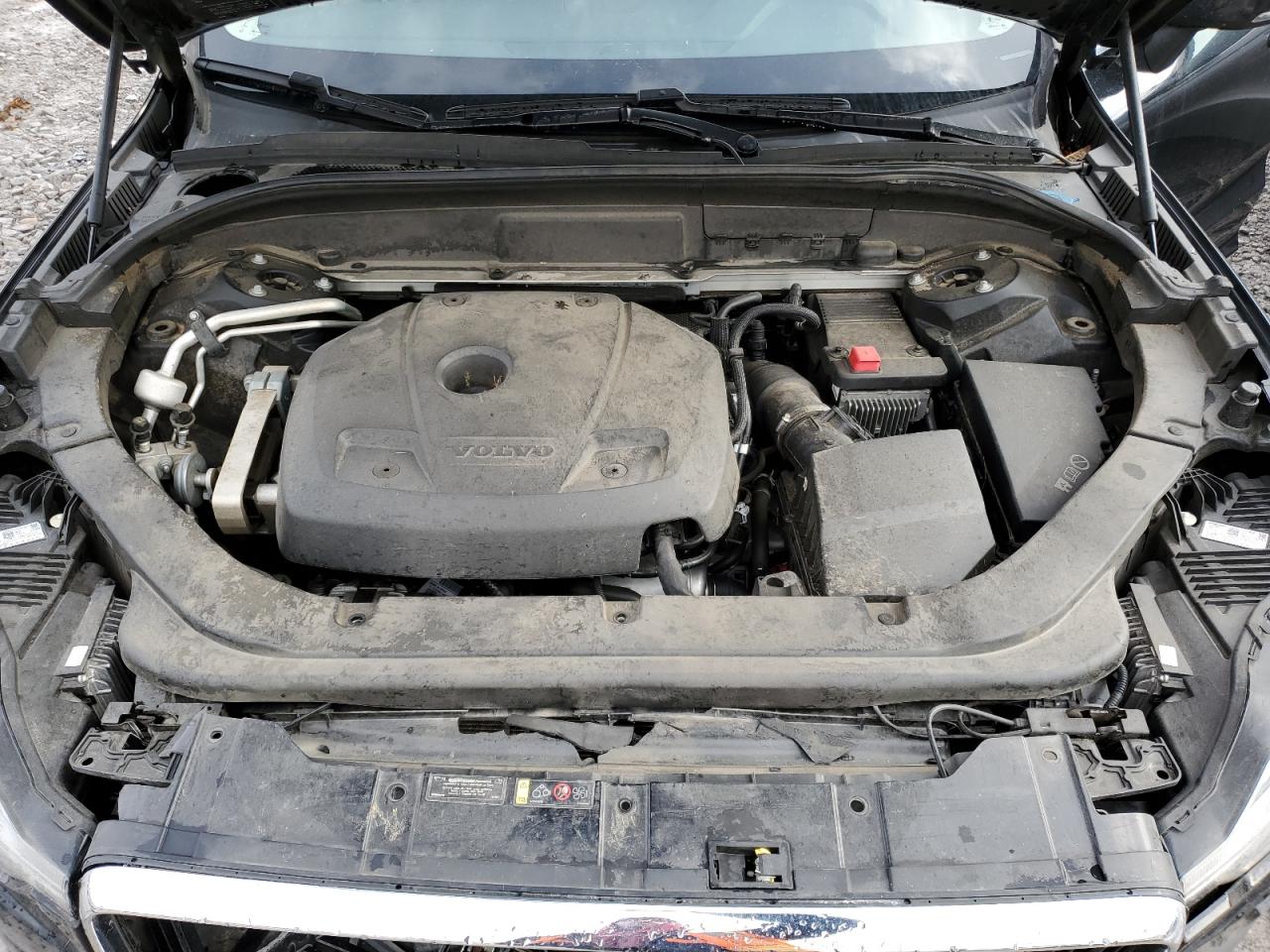 2018 Volvo XC60 VIN LYV102RK1JB069465 Copart auction photo, front end damage thumbnail 12