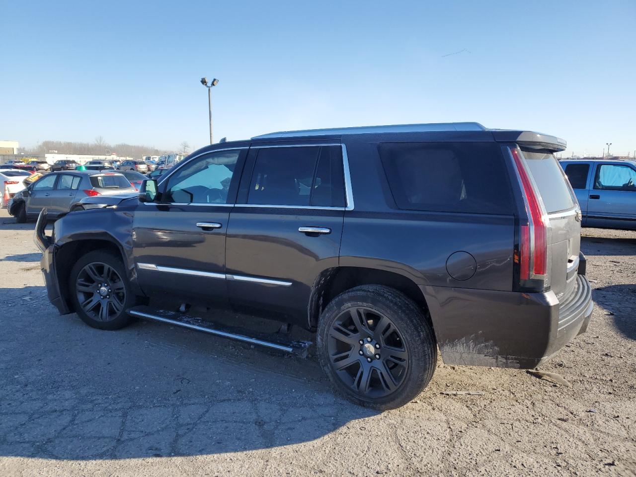 2016 Cadillac Escalade VIN 1GYS4CKJ9GR457121 Copart auction photo, front end / minor dent/scratches damage thumbnail 3