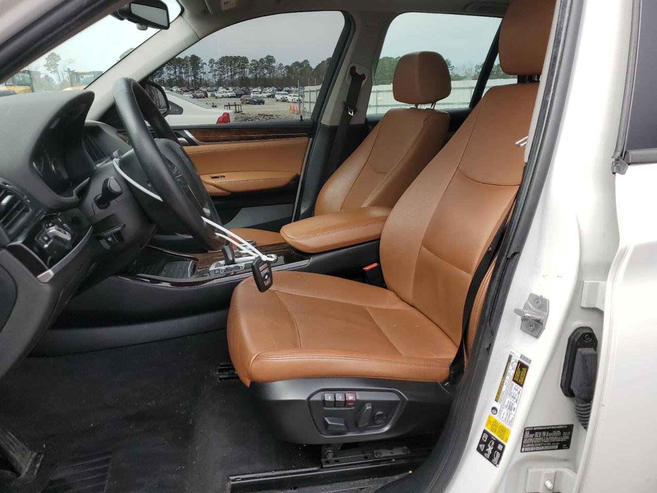 2017 BMW X3 VIN 5UXWX9C55H0T14156 Copart auction photo, front end / side damage thumbnail 7