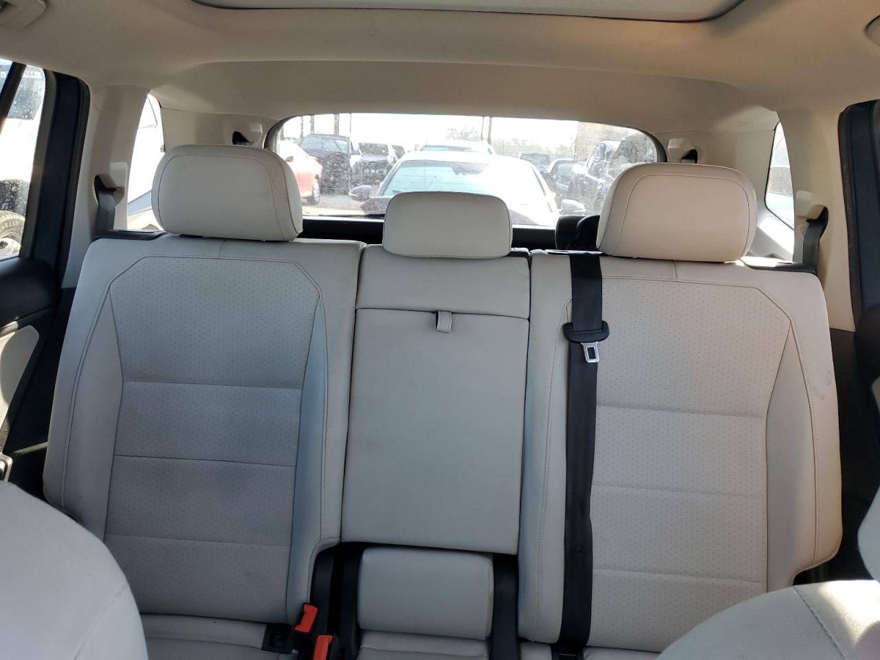 2019 Volkswagen Tiguan VIN 3VV3B7AX5KM156869 Copart auction photo, front end damage thumbnail 10