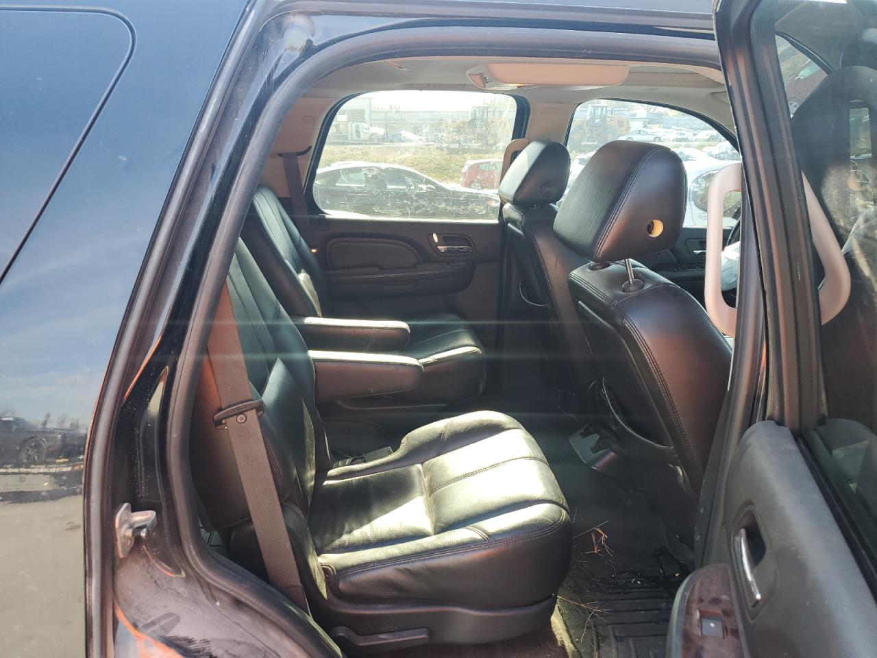 2008 GMC Yukon VIN 1GKFK63808J207099 Copart auction photo, front end / side damage thumbnail 11