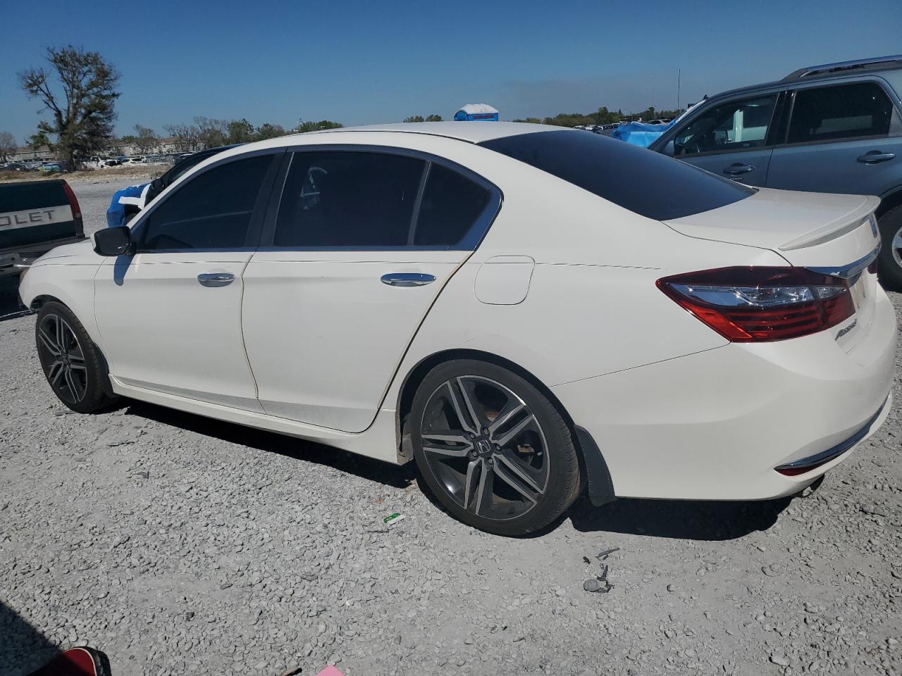 2016 Honda Accord VIN 1HGCR2F59GA083192 Copart auction photo, front end damage thumbnail 2
