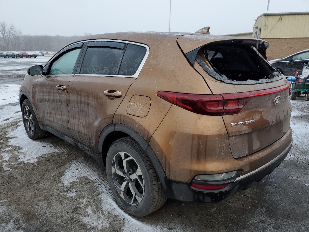 2020 KIA Sportage VIN KNDPMCAC6L7815831 Copart auction photo, rear end / minor dent/scratches damage thumbnail 2