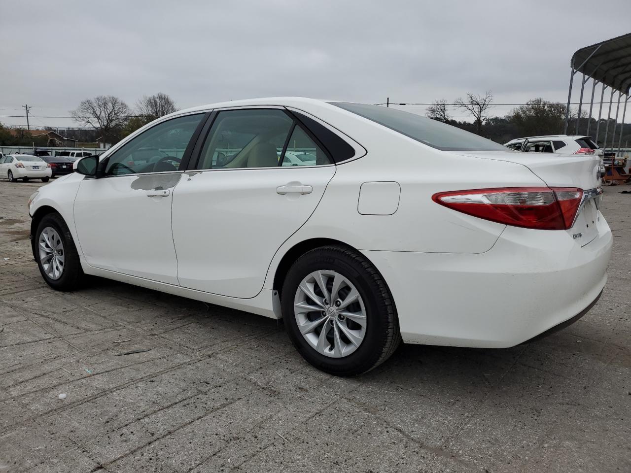 2015 Toyota Camry VIN 4T4BF1FK5FR507548 Copart auction photo, front end / minor dent/scratches damage thumbnail 2