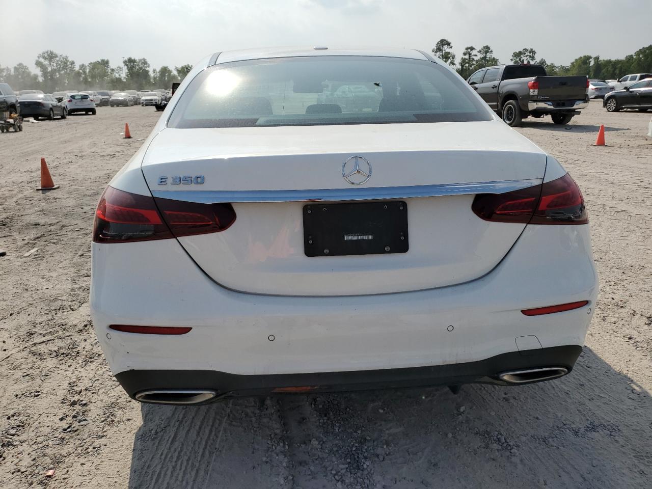 2022 Mercedes-Benz E-klasse VIN W1KZF8DB6NB091678 Copart auction photo, water/flood damage thumbnail 6